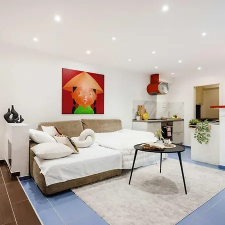 Creative Oasis By Gozsdu Bold & Stylish Retreat *