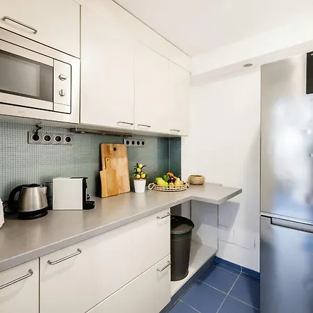 Creative Oasis By Gozsdu Bold & Stylish Retreat דירה בודפשט